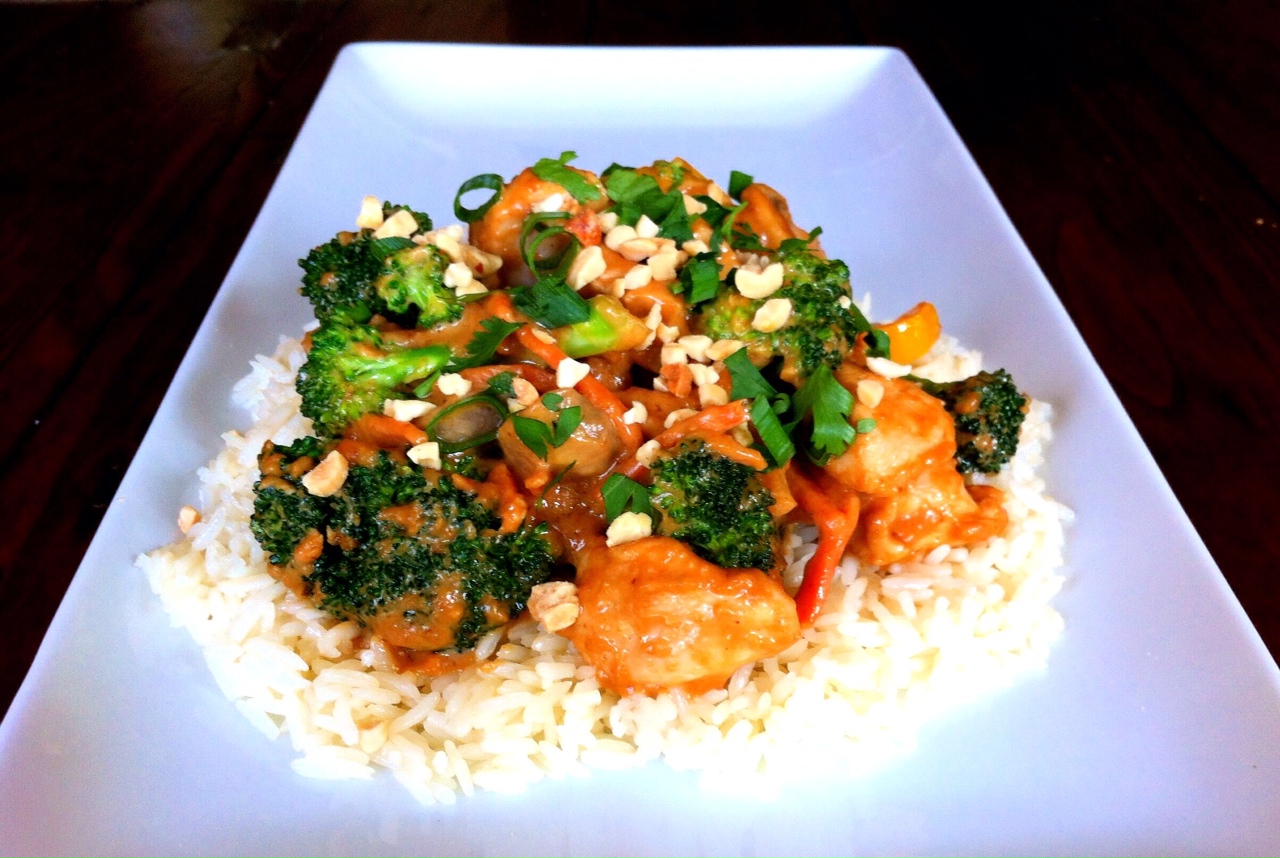 Stir-fried Chicken with Peanut Sauce