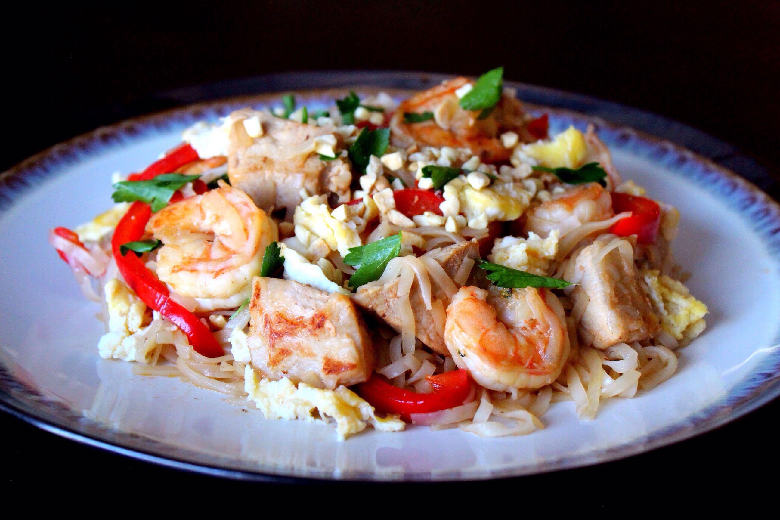 Pad Thai with Chicken and Prawns