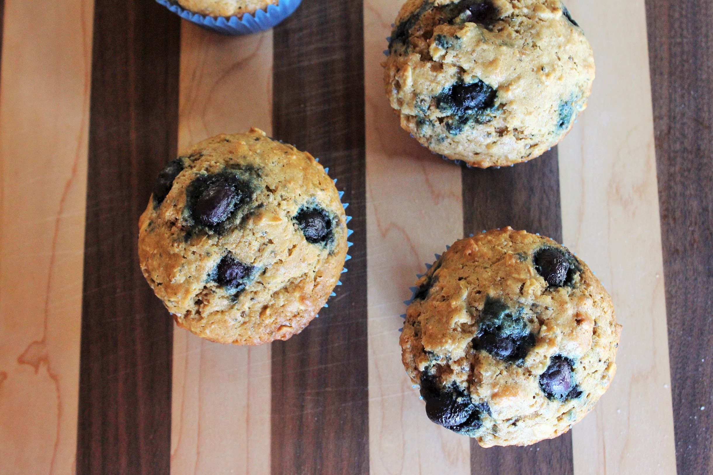 Blueberry Oatmeal Muffins with Flax